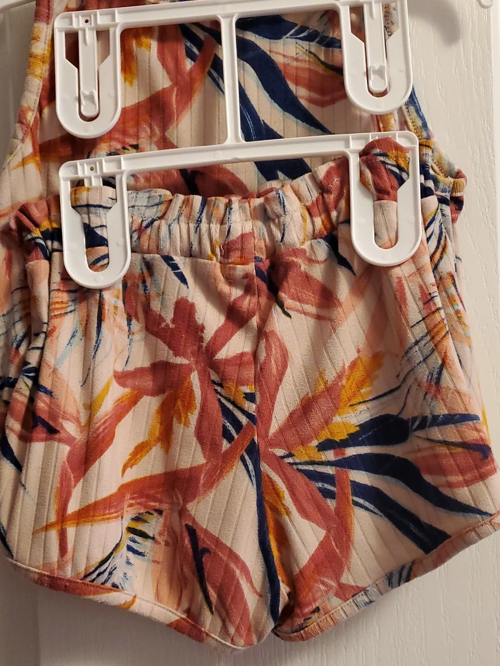 Girl's Between Tank Top And Short